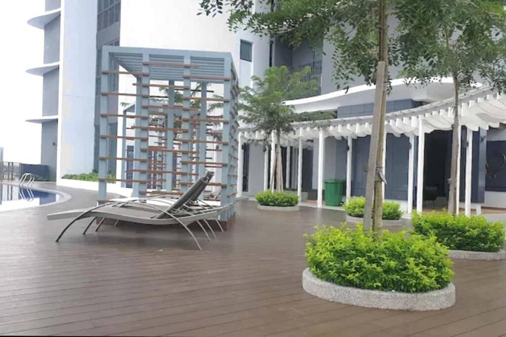 Mizrai Troika Homestay With Kota Bharu City View Bagian luar foto